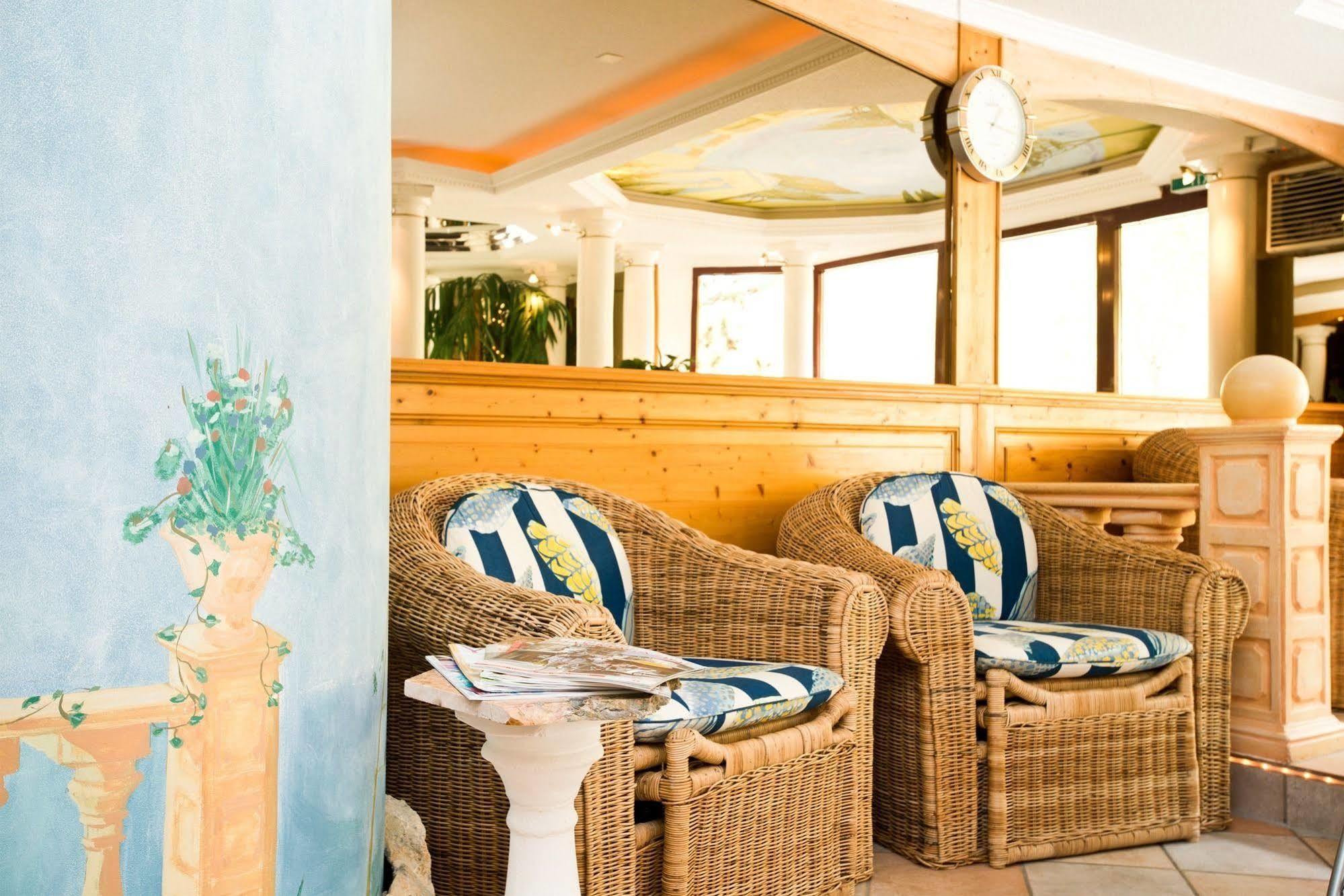 Hotel Caprice - Grindelwald Exterior photo